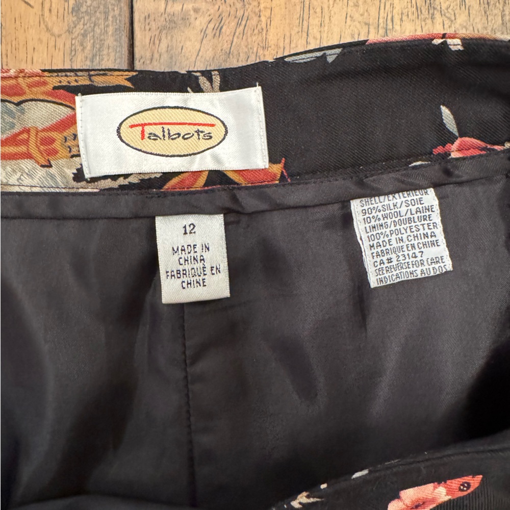 Talbots Black Floral Scenic Print Pants - Picture 4 of 6